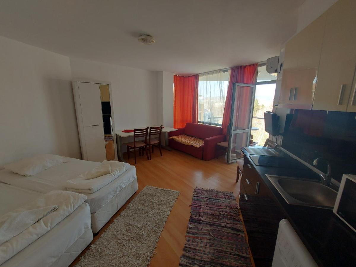 Studios & Apartments Perla 써니비치 외부 사진