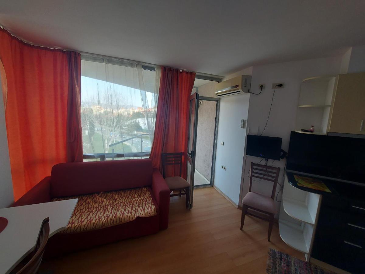 Studios & Apartments Perla 써니비치 외부 사진